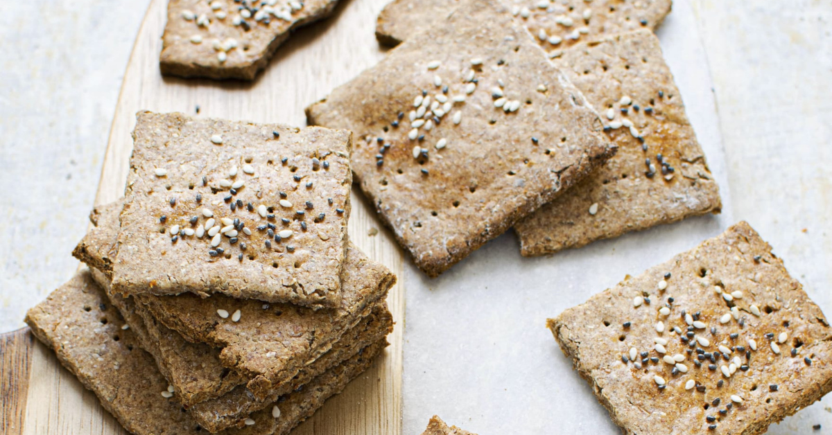 Read more about the article Crackers cu secară și semințe