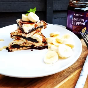 Read more about the article Lipie cu omletă dulce